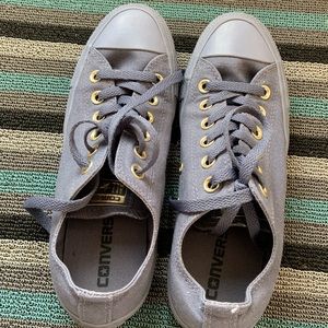 Women’s Converse Shoes